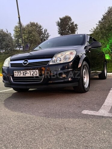 Opel Astra 2009, 196,000 km - 1.4 l - Bakı