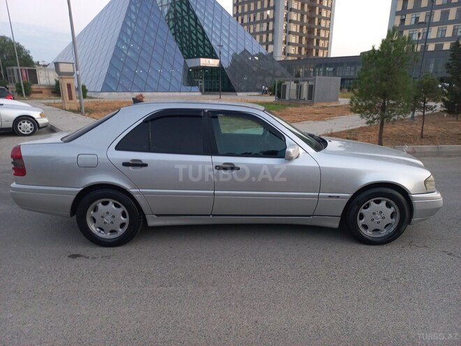 Mercedes C 220 1995, 365,300 km - 2.2 l - Bakı