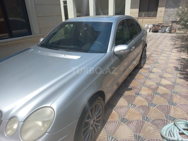Mercedes E 220 2002, 600,000 km - 2.2 l - Bakı