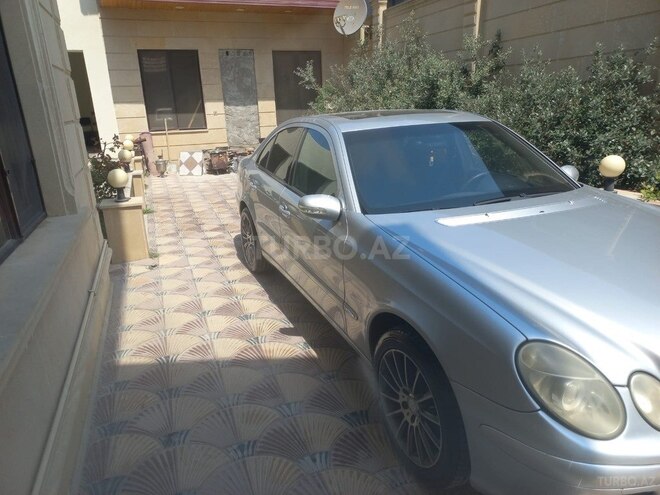 Mercedes E 220 2002, 600,000 km - 2.2 l - Bakı