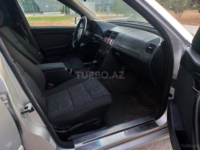 Mercedes C 220 1995, 365,300 km - 2.2 l - Bakı