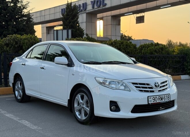 Toyota Corolla 2012, 146,000 km - 1.8 л - Bakı