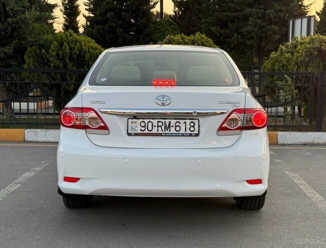 Toyota Corolla 2012, 146,000 km - 1.8 л - Bakı