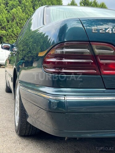 Mercedes E 240 2000, 355,000 km - 2.4 l - Gəncə