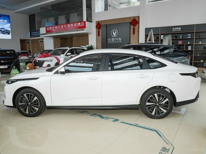 Changan Qiyuan A05 2025, 0 km - 1.5 l - Bakı