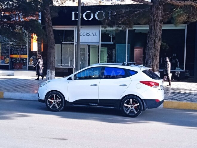 Hyundai ix35 2010, 248,457 km - 2.4 л - Sumqayıt