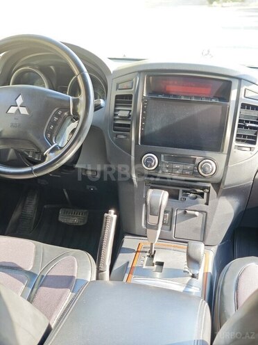 Mitsubishi Pajero 2007, 200,000 km - 3.0 l - Bakı