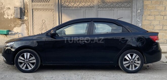 Kia Cerato 2012, 155,912 km - 1.6 l - Yevlax