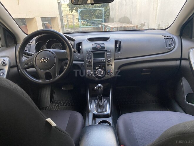 Kia Cerato 2012, 155,912 km - 1.6 l - Yevlax