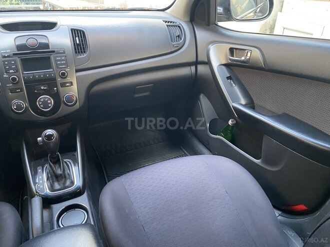Kia Cerato 2012, 155,912 km - 1.6 l - Yevlax