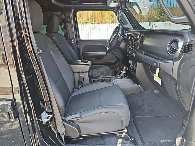 Jeep Gladiator 2023, 32,187 km - 3.6 l - Bakı