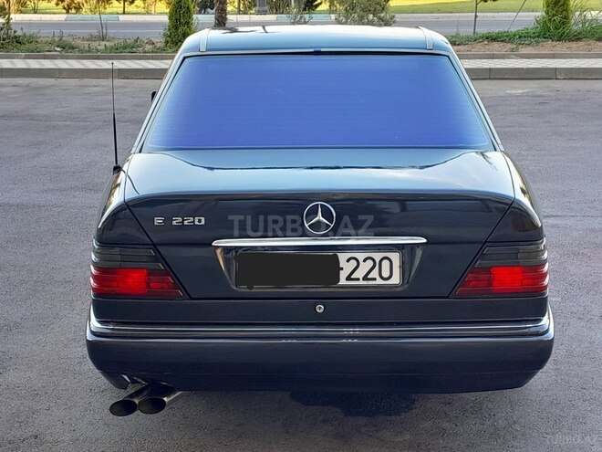 Mercedes E 220 1994, 312,525 km - 2.2 l - Sumqayıt
