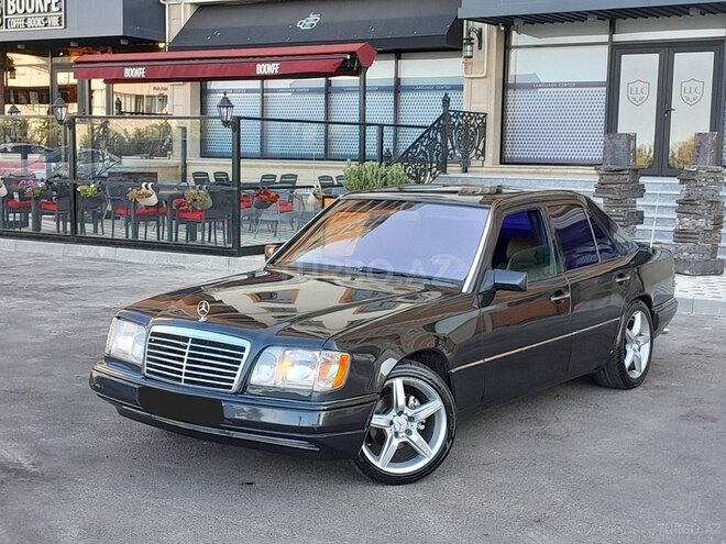 Mercedes E 220 1994, 312,525 km - 2.2 l - Sumqayıt