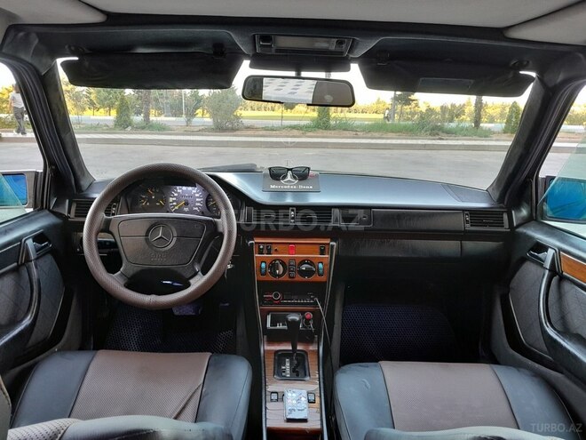 Mercedes E 220 1994, 312,525 km - 2.2 l - Sumqayıt