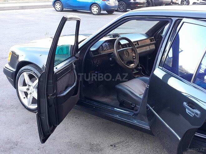 Mercedes E 220 1994, 312,525 km - 2.2 l - Sumqayıt