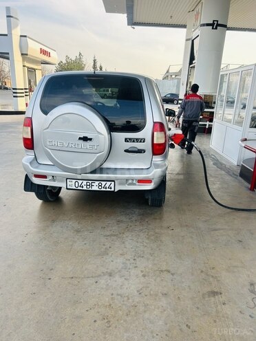Chevrolet Niva 2006, 348,076 km - 1.7 л - Bərdə