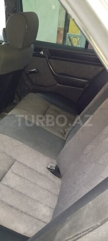 Mercedes E 220 1994, 483,470 km - 2.2 l - Bakı