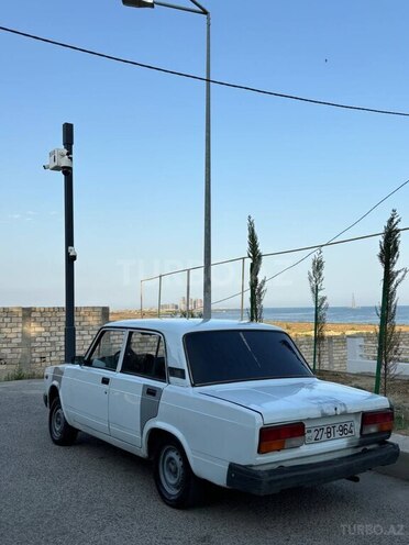 LADA (VAZ) 2107 2004, 388,880 km - 1.6 л - Qazax