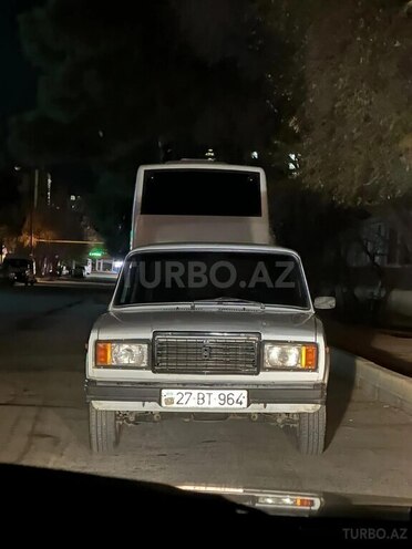 LADA (VAZ) 2107 2004, 388,880 km - 1.6 л - Qazax