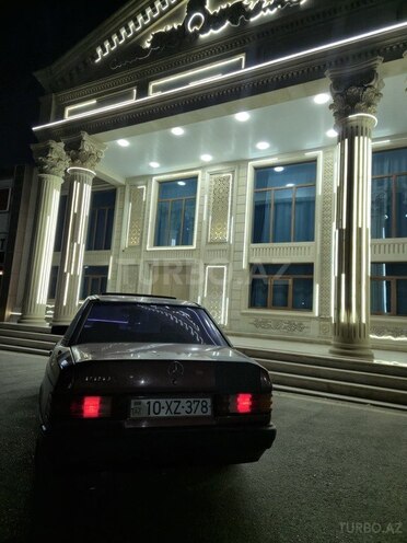 Mercedes 190 1992, 228,052 km - 1.8 l - Bakı