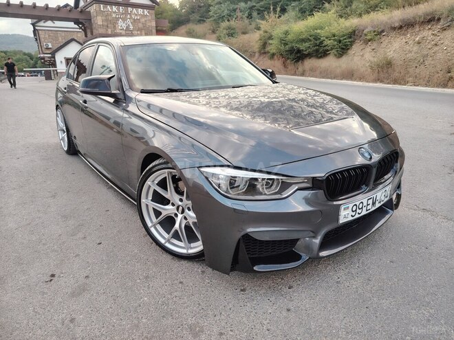 BMW 328 2013, 220,480 km - 2.0 л - Quba