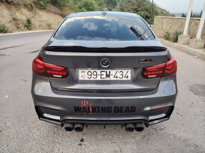 BMW 328 2013, 220,480 km - 2.0 л - Quba