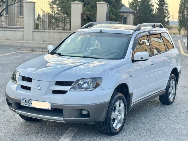 Mitsubishi Outlander 2002, 226,147 km - 2.4 l - Sumqayıt