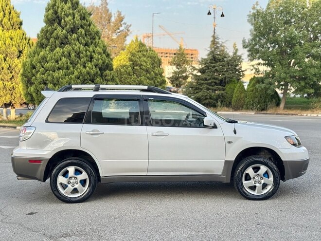 Mitsubishi Outlander 2002, 226,147 km - 2.4 l - Sumqayıt