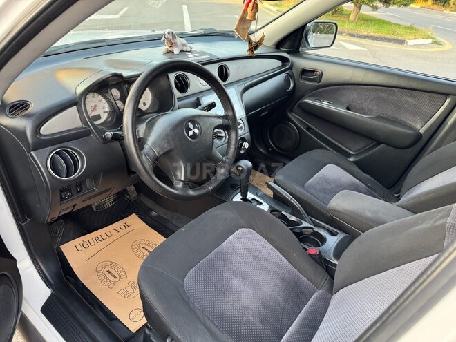 Mitsubishi Outlander 2002, 226,147 km - 2.4 l - Sumqayıt