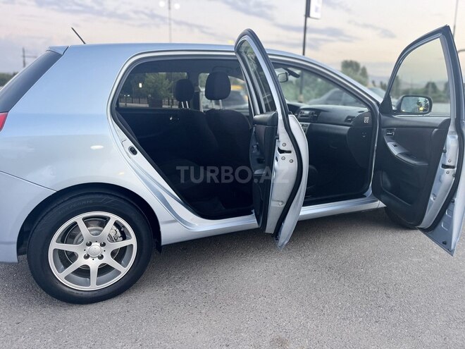 Toyota Corolla 2005, 188,000 km - 1.4 л - Ağstafa
