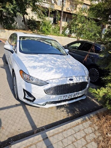 Ford Fusion (North America) 2019, 116,000 km - 2.0 л - Bakı