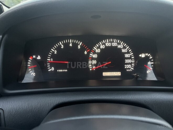 Toyota Corolla 2005, 188,000 km - 1.4 л - Ağstafa