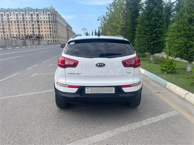 Kia Sportage 2010, 286,000 km - 2.0 л - Bakı