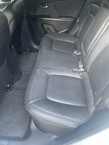 Kia Sportage 2010, 286,000 km - 2.0 л - Bakı