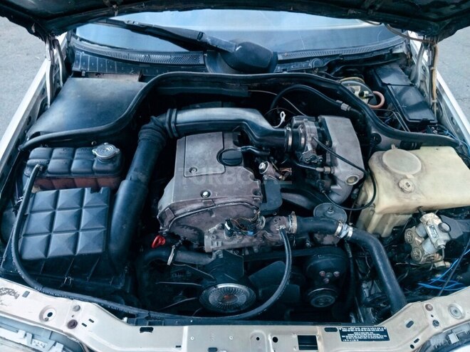 Mercedes C 180 1995, 299,164 km - 1.8 л - Zaqatala