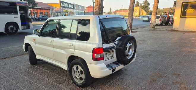 Mitsubishi Pajero io 2000, 234,123 km - 2.0 л - Bakı