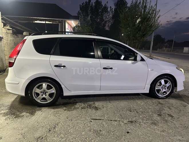 Hyundai i30 2011, 360,000 km - 1.6 l - Bakı