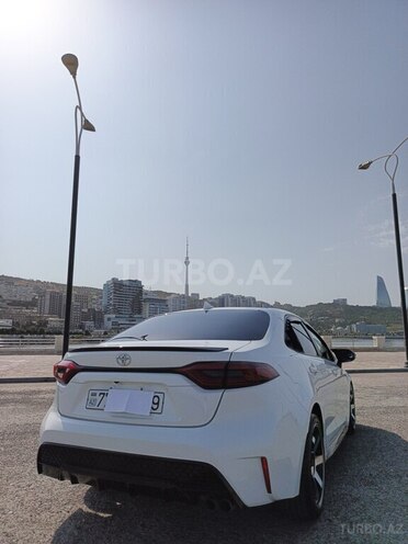 Toyota Corolla 2019, 182,000 km - 2.0 l - Bakı