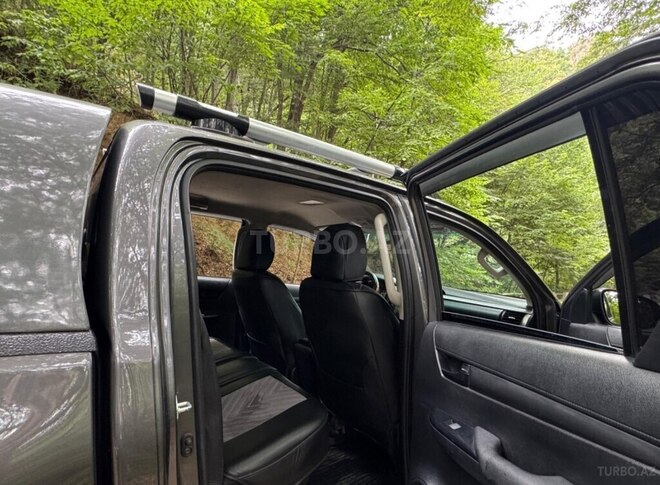Toyota Hilux 2020, 112,493 km - 2.5 l - Bakı