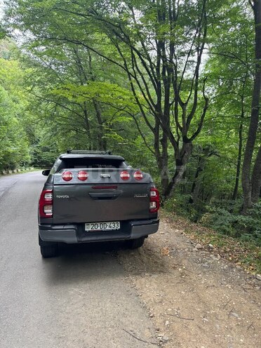 Toyota Hilux 2020, 112,493 km - 2.5 l - Bakı