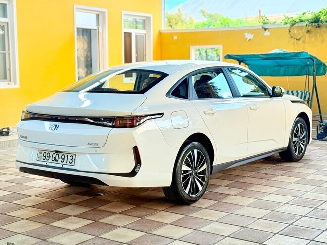 Changan Qiyuan A05 2025, 0 km - 1.5 л - Tovuz