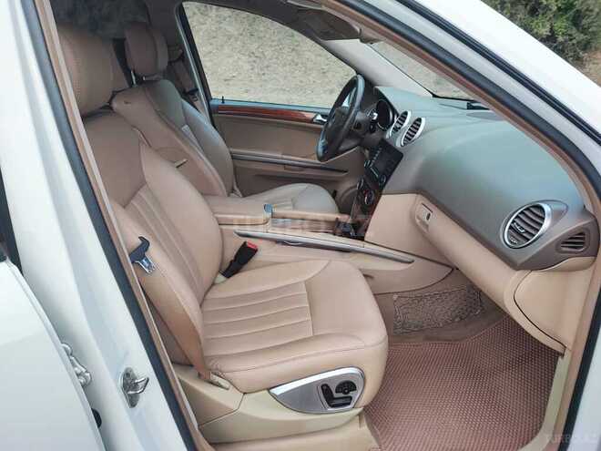 Mercedes ML 350 4MATIC 2007, 261,000 km - 3.5 l - Qusar