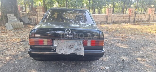 Mercedes 190 1989, 380,000 km - 2.0 л - Masallı