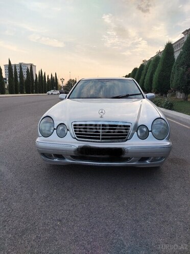 Mercedes E 240 1999, 312,880 km - 2.4 l - Gəncə