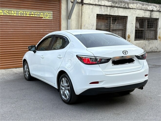 Toyota Yaris iA 2016, 145,000 km - 1.5 л - Bakı