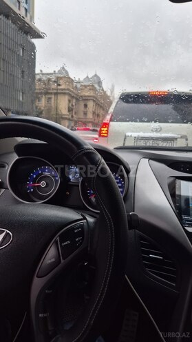 Hyundai Elantra 2013, 240,000 km - 1.8 l - Bakı