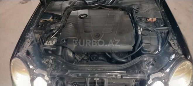 Mercedes E 220 2007, 417,000 km - 2.2 l - Yevlax