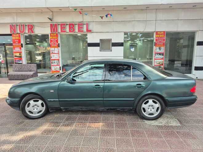 Mercedes E 240 1998, 234,123 km - 2.4 l - Bakı