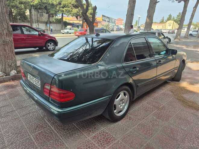 Mercedes E 240 1998, 234,123 km - 2.4 l - Bakı