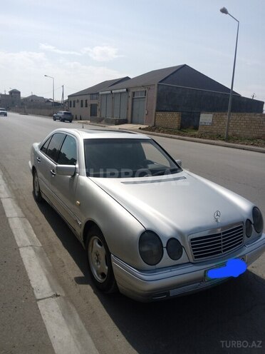 Mercedes E 220 d 2018, 600,000 km - 2.0 l - Gəncə